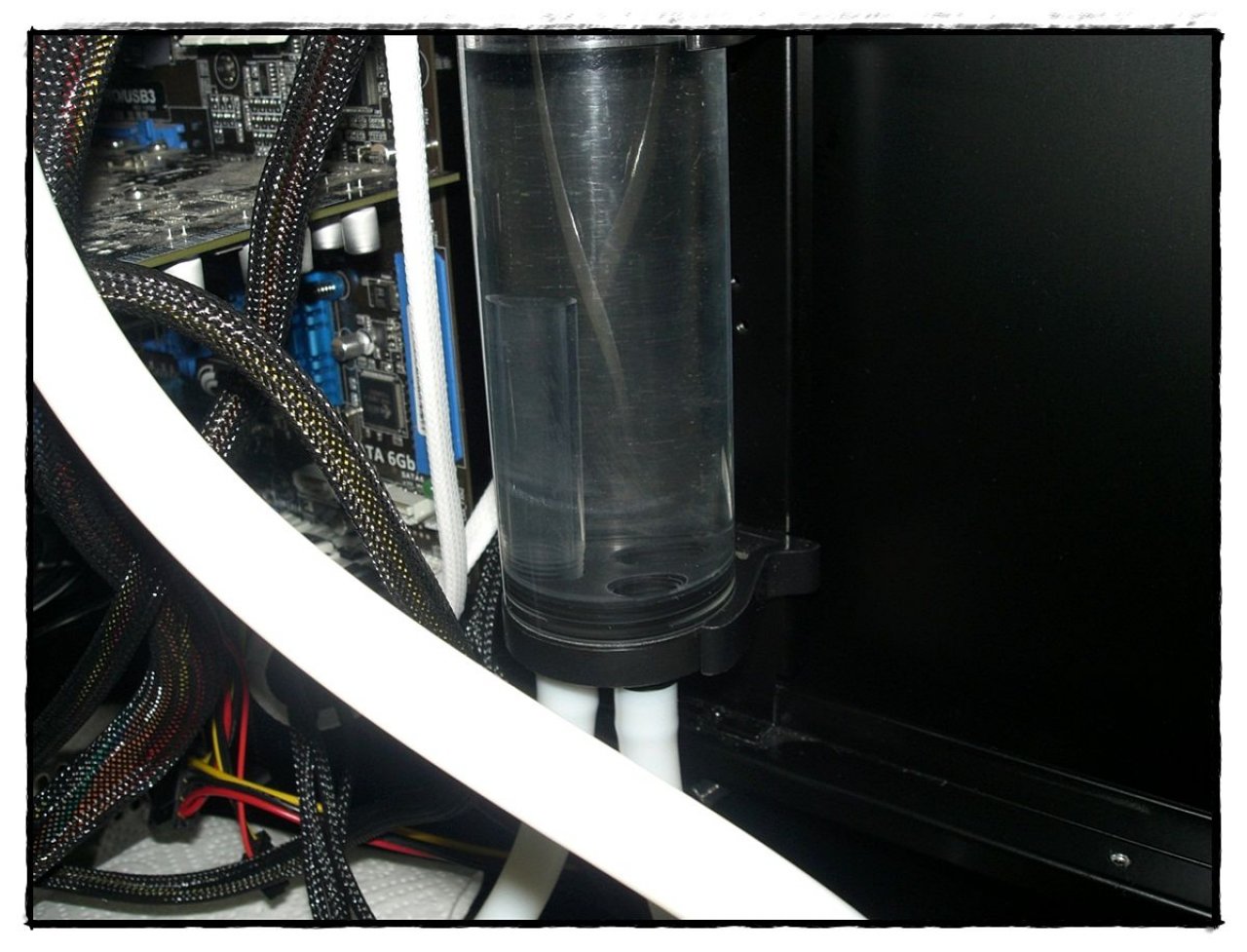 [20/01/2012] Casemod-Tagebuch Contraction: Vom Big-Tower zum Midi-Tower (101)