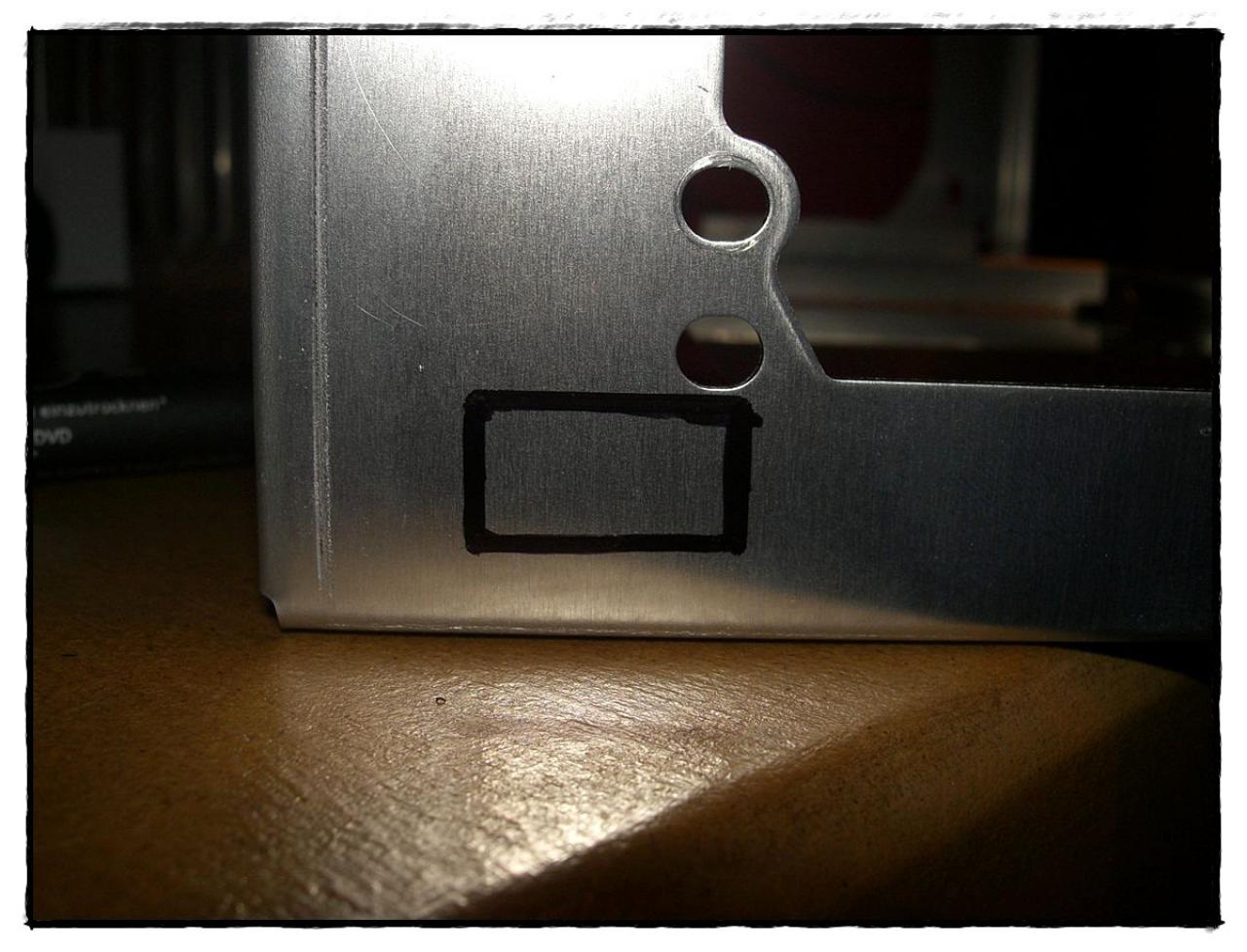 [20/01/2012] Casemod-Tagebuch Contraction: Vom Big-Tower zum Midi-Tower (108)
