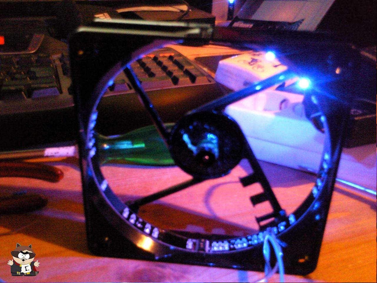 [31/01/2012] Fast and Furious: Raven-2-Casemod mit Carbonelementen und blauer Beleuchtung (31)