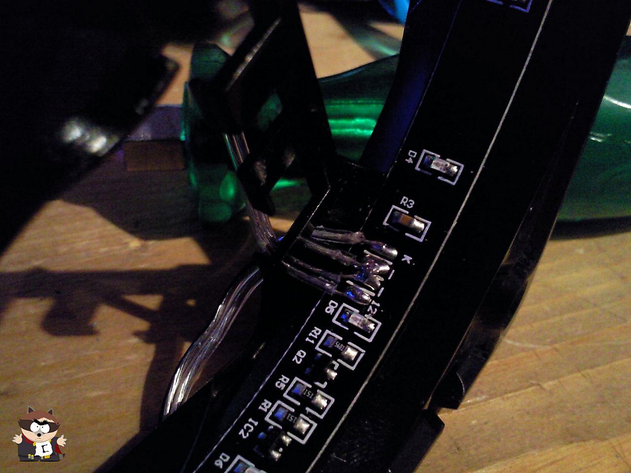 [31/01/2012] Fast and Furious: Raven-2-Casemod mit Carbonelementen und blauer Beleuchtung (34)