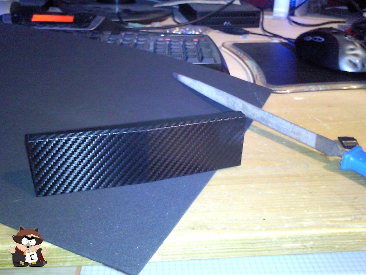 [31/01/2012] Fast and Furious: Raven-2-Casemod mit Carbonelementen und blauer Beleuchtung (44)