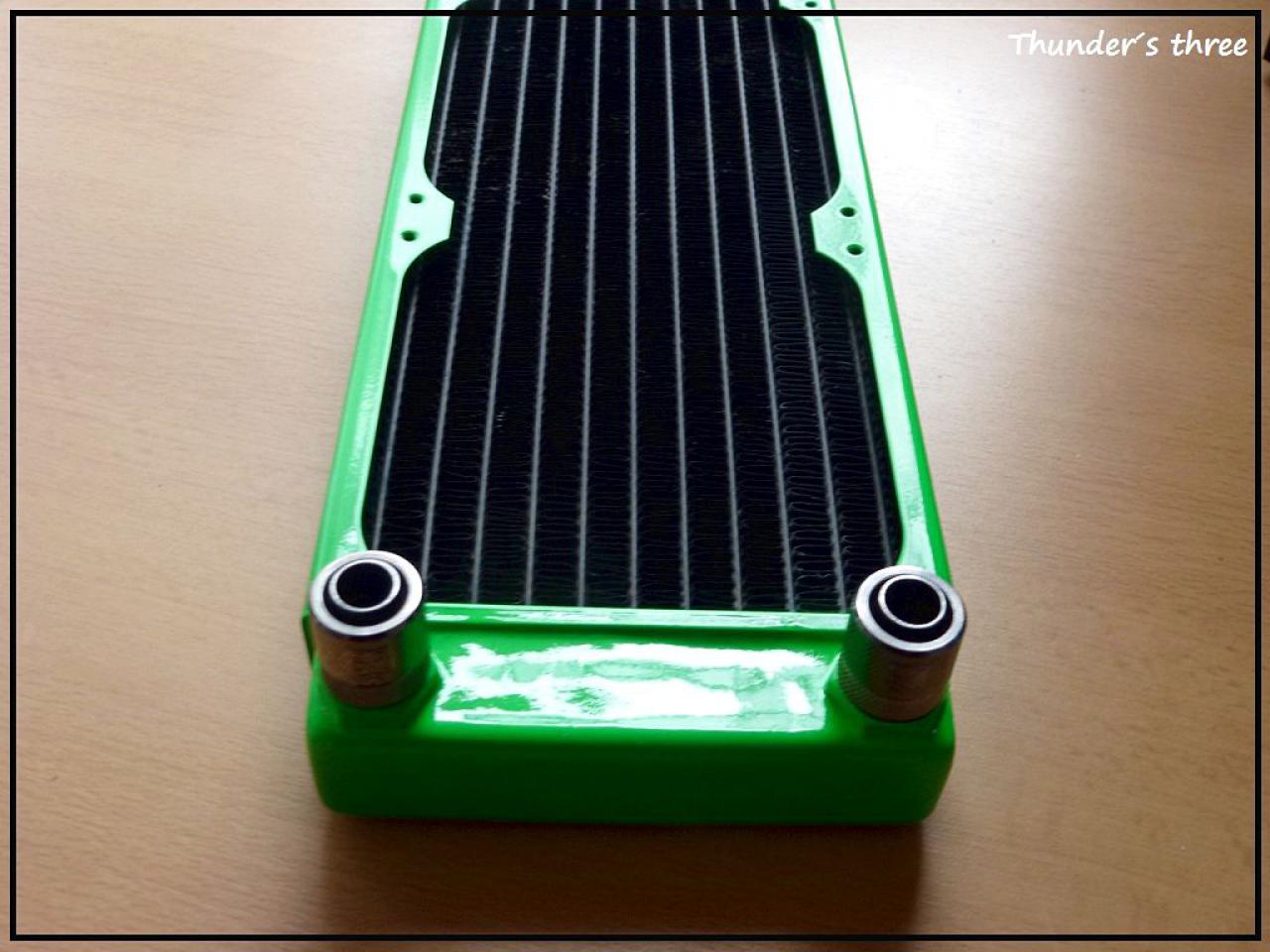[20/01/2012] Wakü-PC in Weiß und Neongrün: Mit dem speziellen Farbmix zum Erfolg? Update: Graka-Abdeckung und Nvidia-Logo (11)