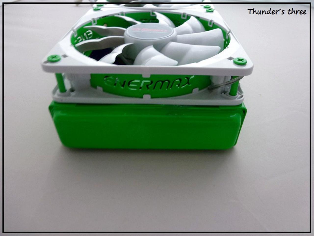 [20/01/2012] Wakü-PC in Weiß und Neongrün: Mit dem speziellen Farbmix zum Erfolg? Update: Graka-Abdeckung und Nvidia-Logo (15)