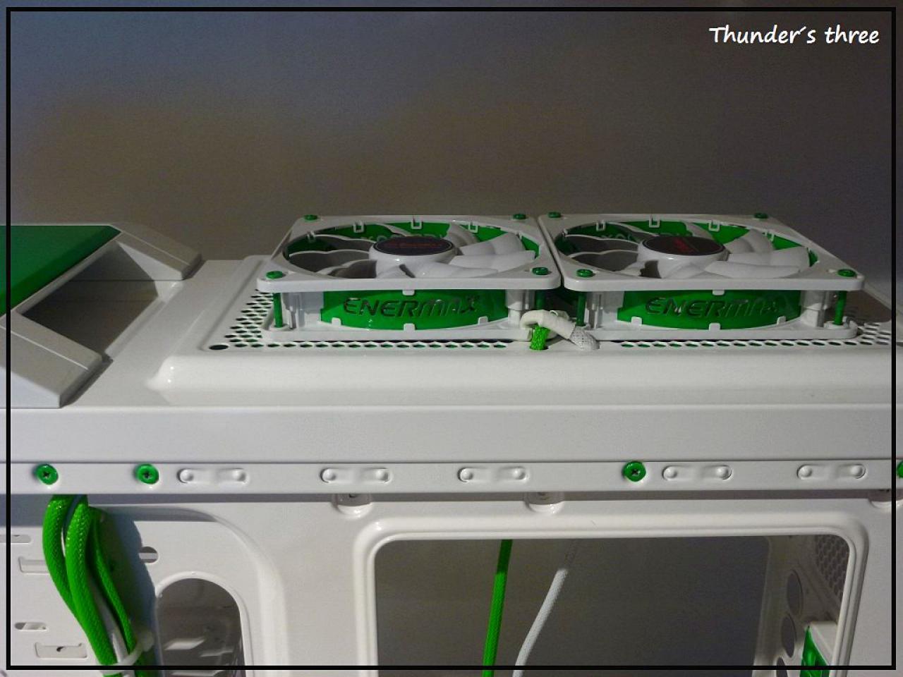 [20/01/2012] Wakü-PC in Weiß und Neongrün: Mit dem speziellen Farbmix zum Erfolg? Update: Graka-Abdeckung und Nvidia-Logo (26)
