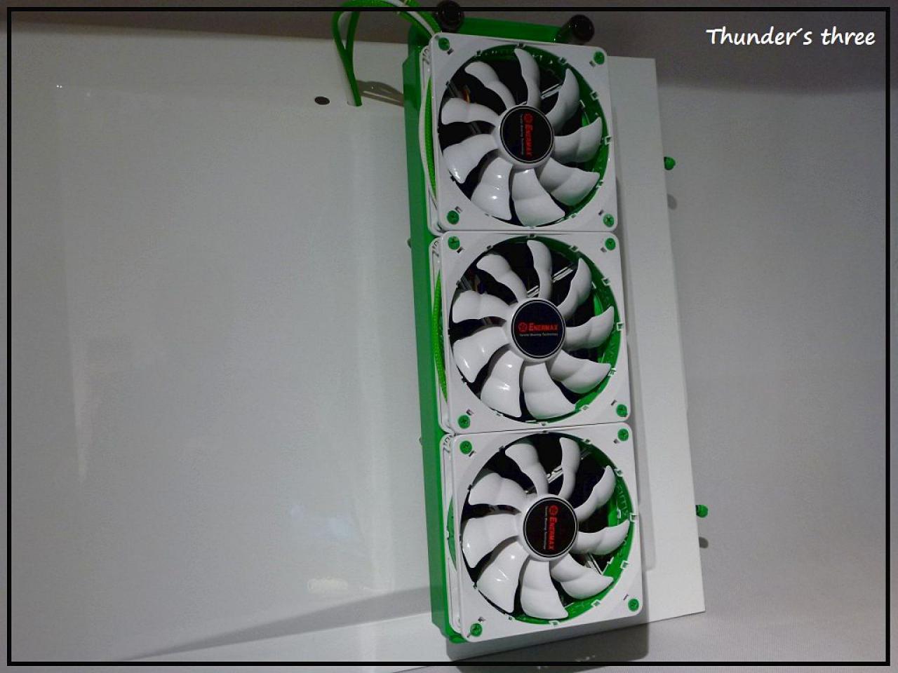 [20/01/2012] Wakü-PC in Weiß und Neongrün: Mit dem speziellen Farbmix zum Erfolg? Update: Graka-Abdeckung und Nvidia-Logo (33)
