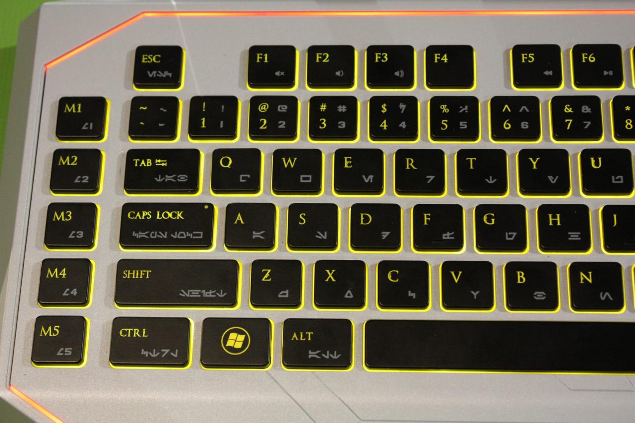 [16/01/2012] Razer auf der CES 2012: Hardware für Star-Wars-MMO-Fans (5)