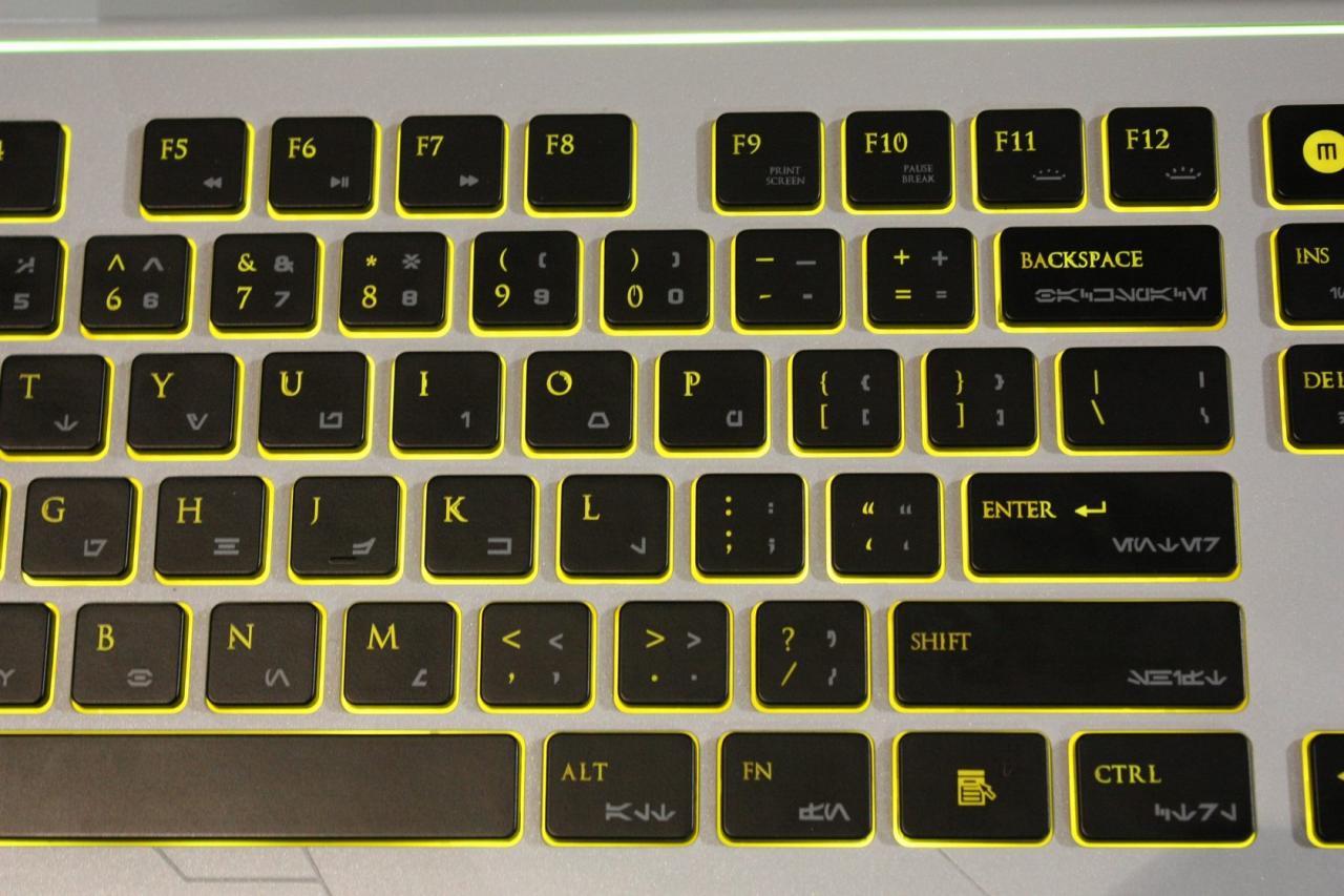 [16/01/2012] Razer auf der CES 2012: Hardware für Star-Wars-MMO-Fans (6)