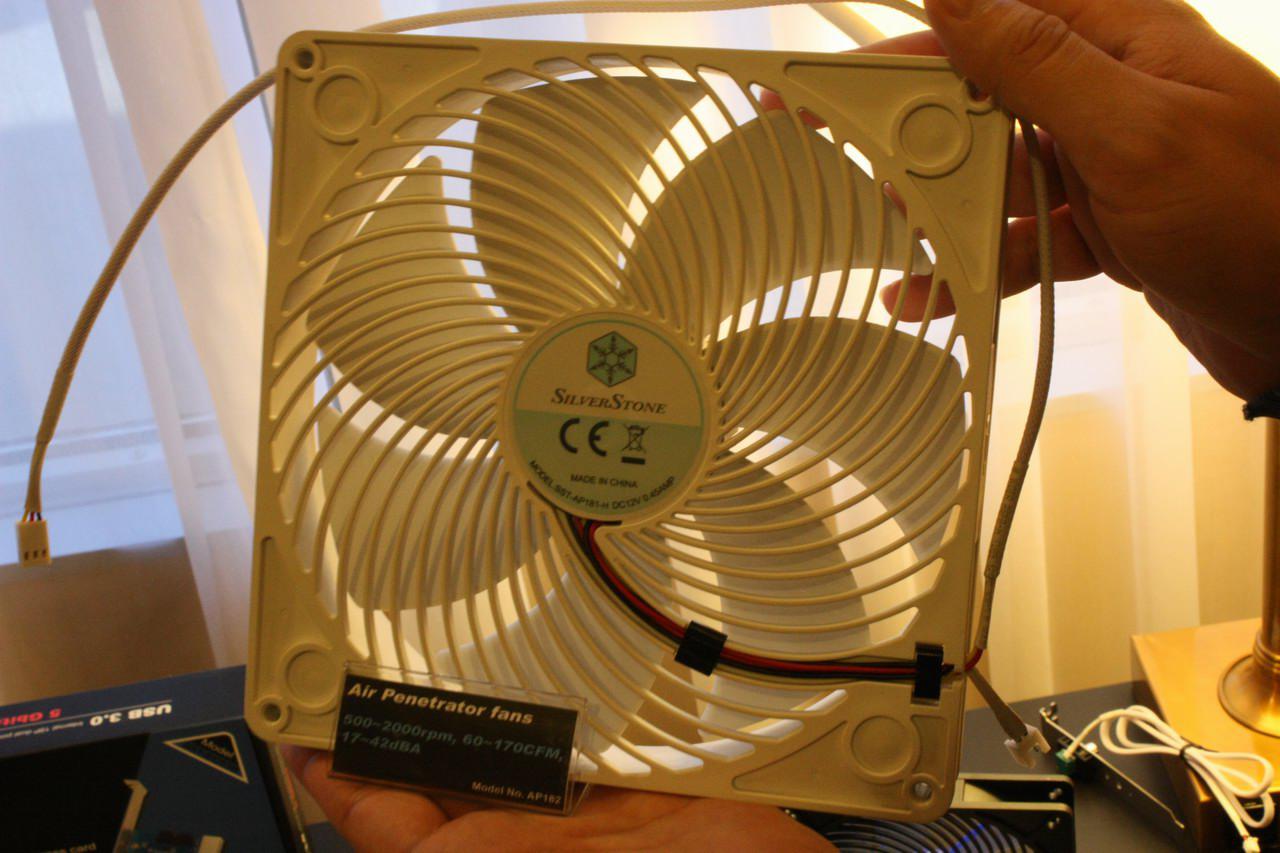 [14/01/2012] Silverstone Air Penetatror (2)