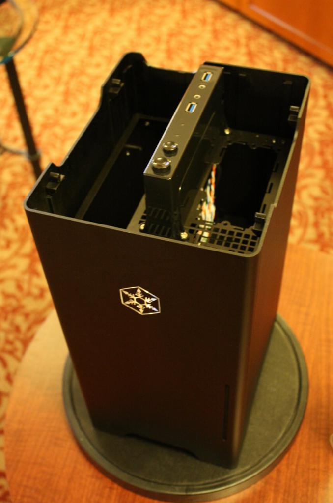 [14/01/2012] Silverstone FT-03 Mini (2)