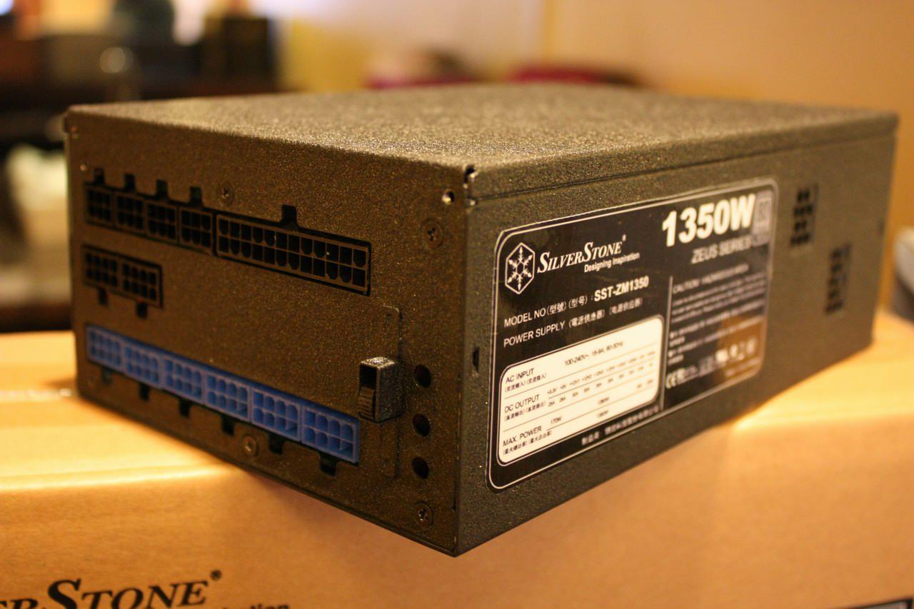 [14/01/2012] Silverstone Zeus Netzteile (4)