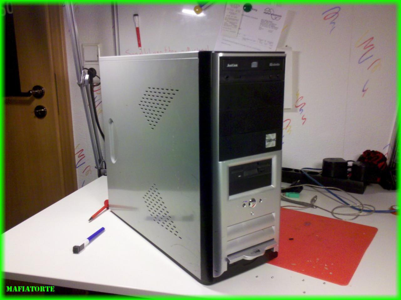 [13/01/2012] Spannendes Casemod-Projekt: Was geht mit einem Gehäuse vom Schrottplatz? (1)