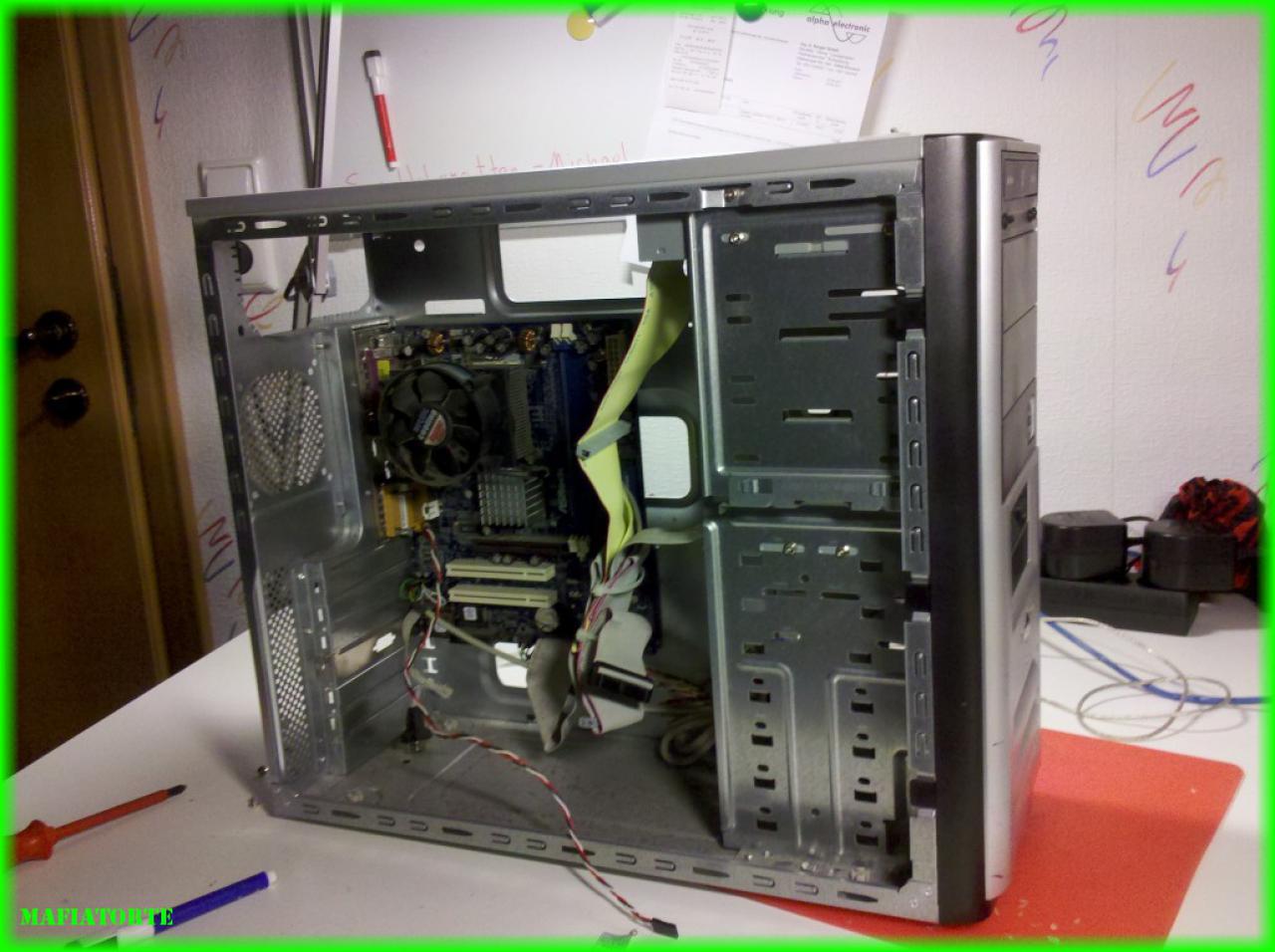 [13/01/2012] Spannendes Casemod-Projekt: Was geht mit einem Gehäuse vom Schrottplatz? (2)