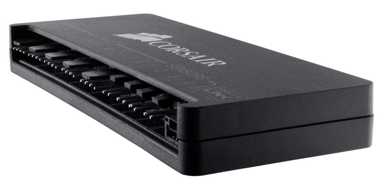[11/01/2012] Corsair stellt auf der CES seine Link-Kits vor (23)