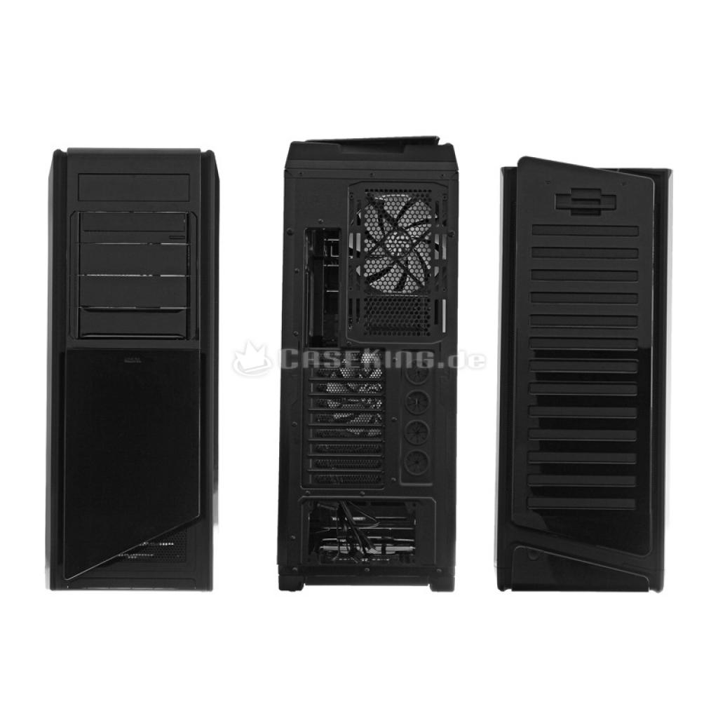 [13/01/2012] CES 2012: NZXT stellt Switch 810-Gehäuse vor (4)