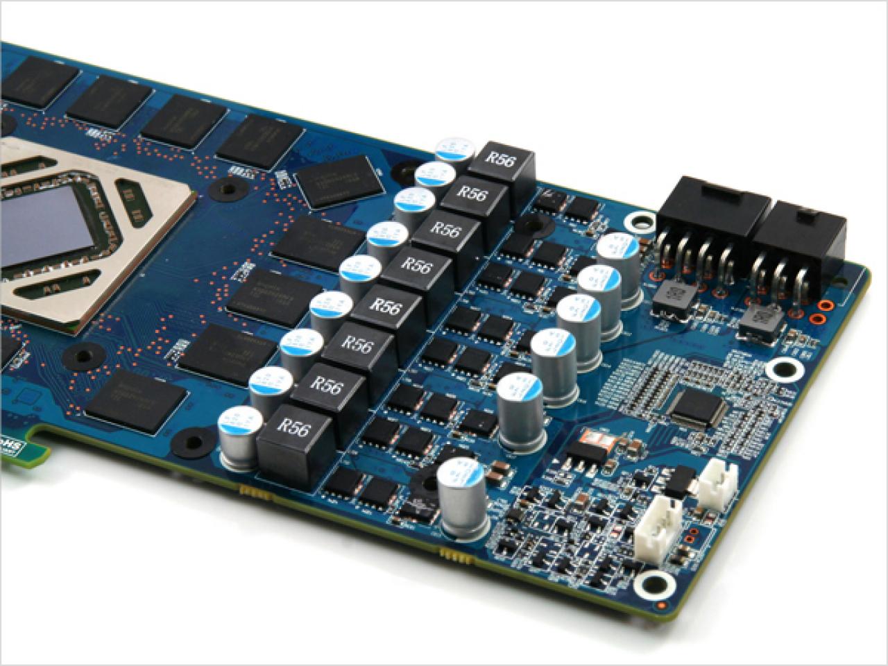 [17/01/2012] HD 7900: Bilder eines kostenoptimierten PCBs von Yeston mit AMD-Logo gesichtet. (3)