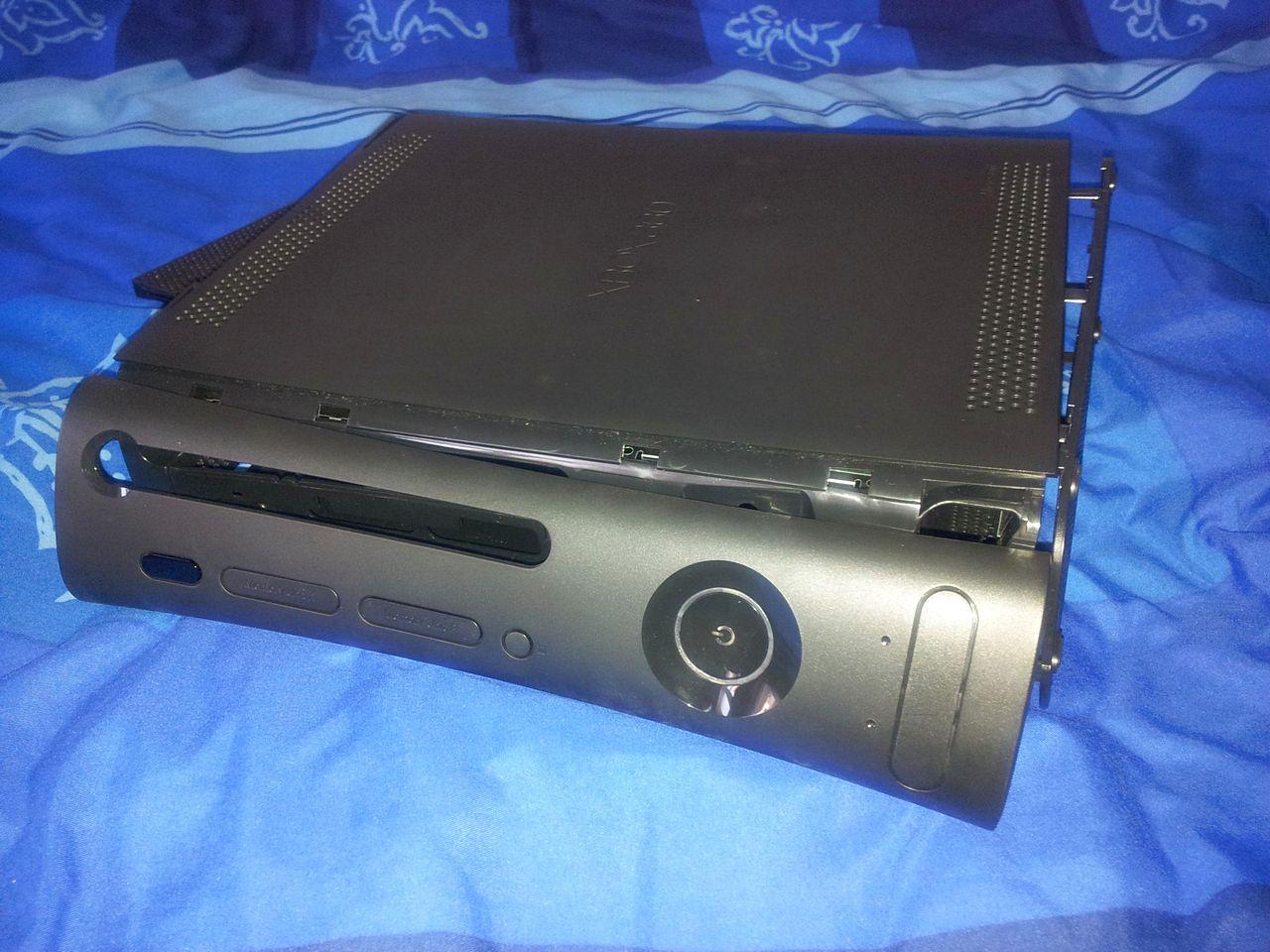 [17/01/2012] PC trifft auf Konsole: HTPC im Xbox-360-Gehäuse (4)
