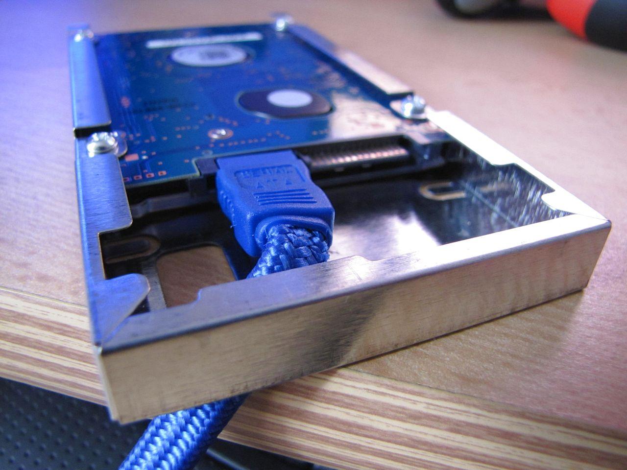 [17/01/2012] PC trifft auf Konsole: HTPC im Xbox-360-Gehäuse (11)