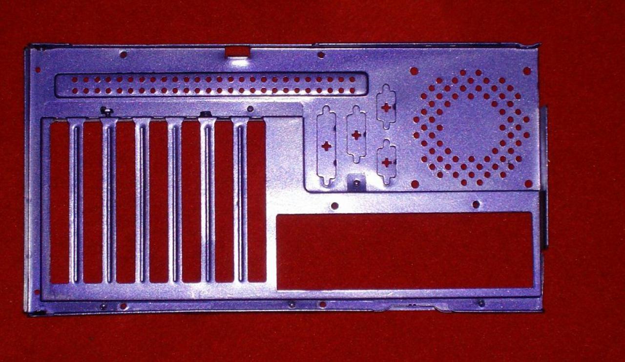 [05/01/2012] Leichtbau-Casecon mit schwerer Hardware: Sonntagsfahrer ist mit Bulldozer unterwegs (34)