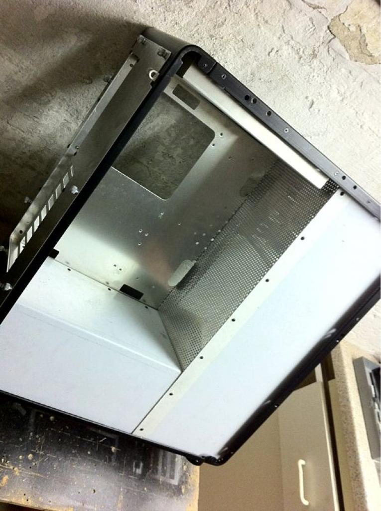 [18/01/2012] Update: CPU unter Wasser, Board im Backofen (2)