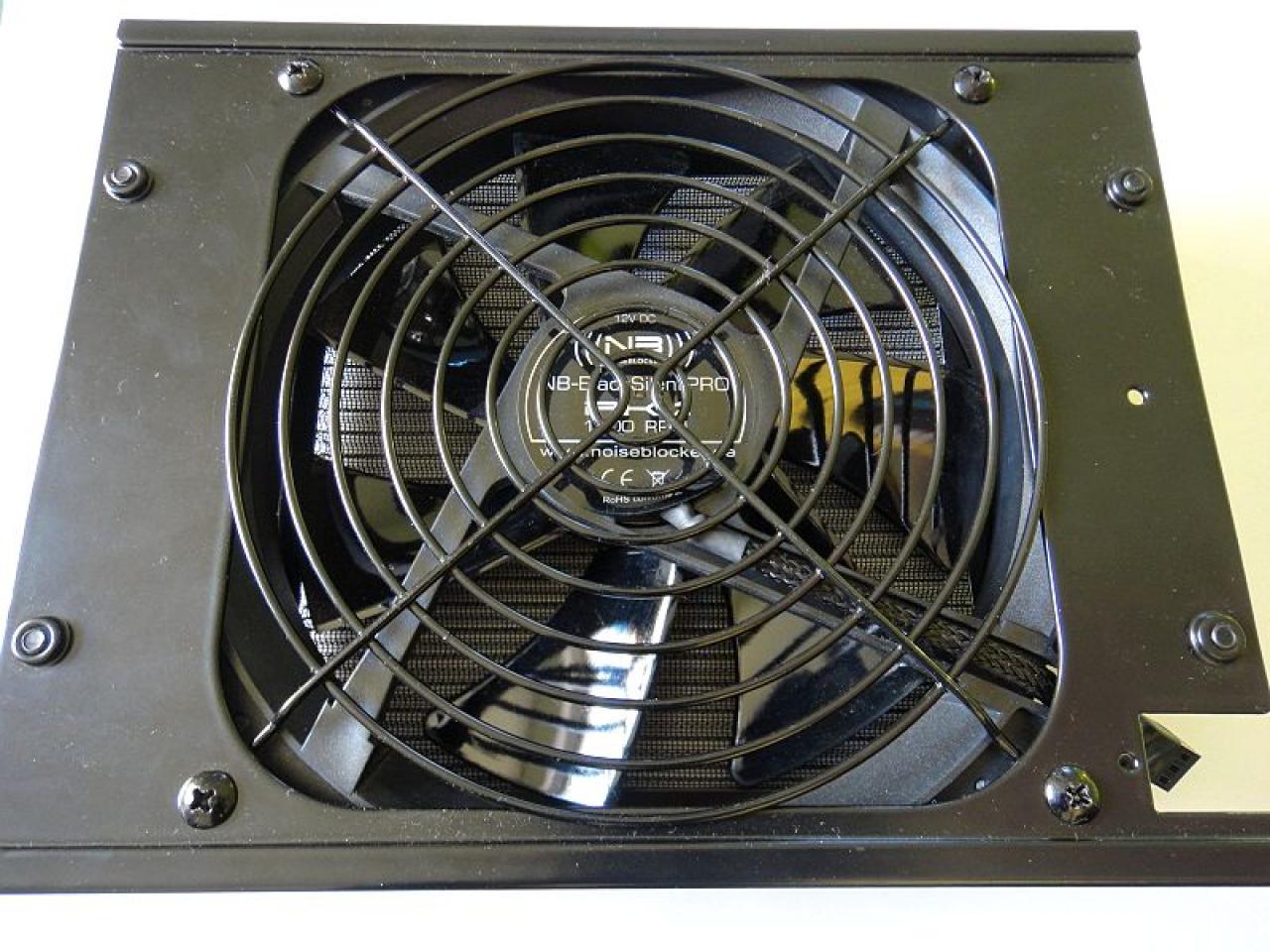 [18/01/2012] Update: CPU unter Wasser, Board im Backofen (42)