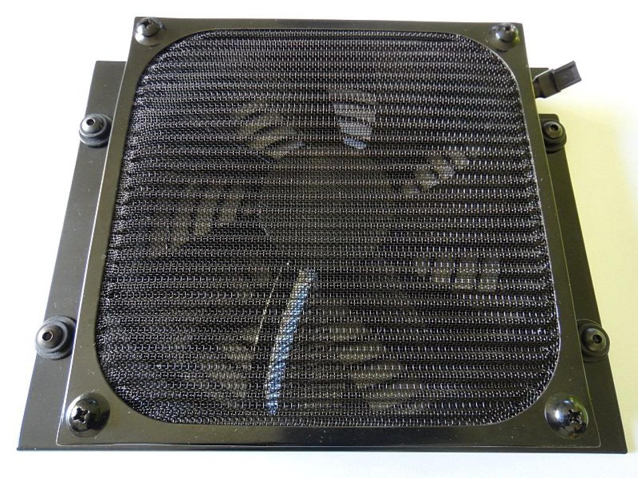 [18/01/2012] Update: CPU unter Wasser, Board im Backofen (44)