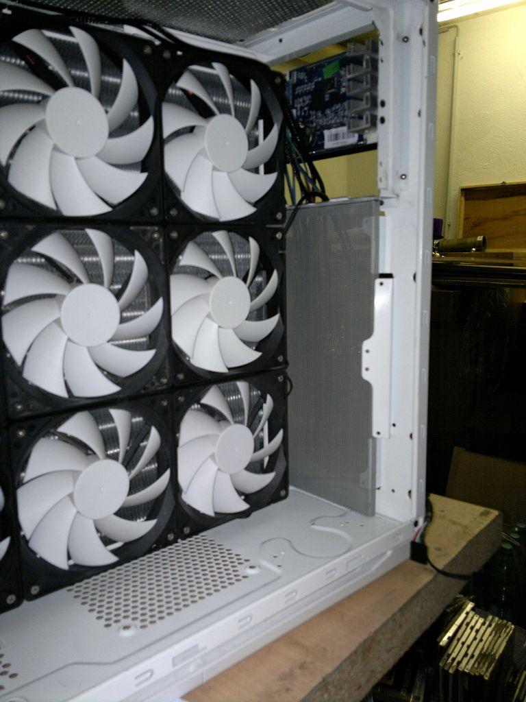 [10/01/2012] Verrücktes Twin-Tower-Projekt: Ein eigenes PC-Gehäuse nur für die Kühlung (30)