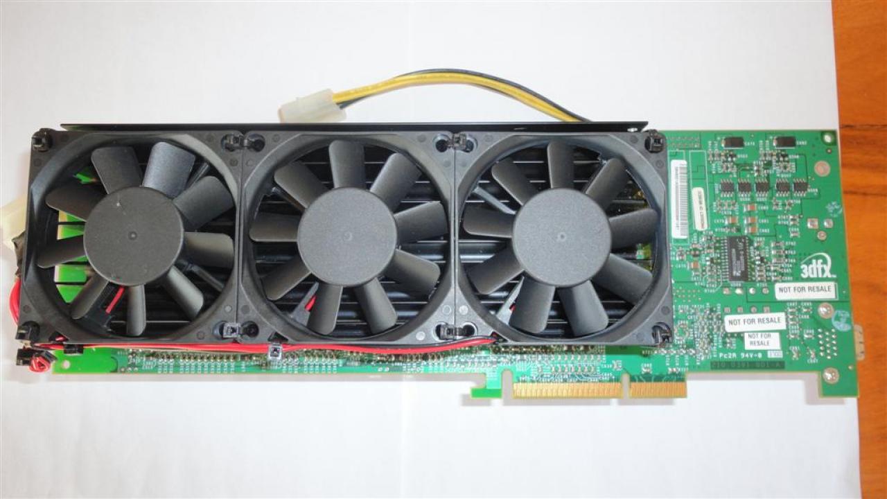 [17/01/2012] 3dfx Vodoo 5 6000 auf 200 MHz: Bastler bringt nie erschienen Klassiker mit Core i7-2600K ans Limit (12)