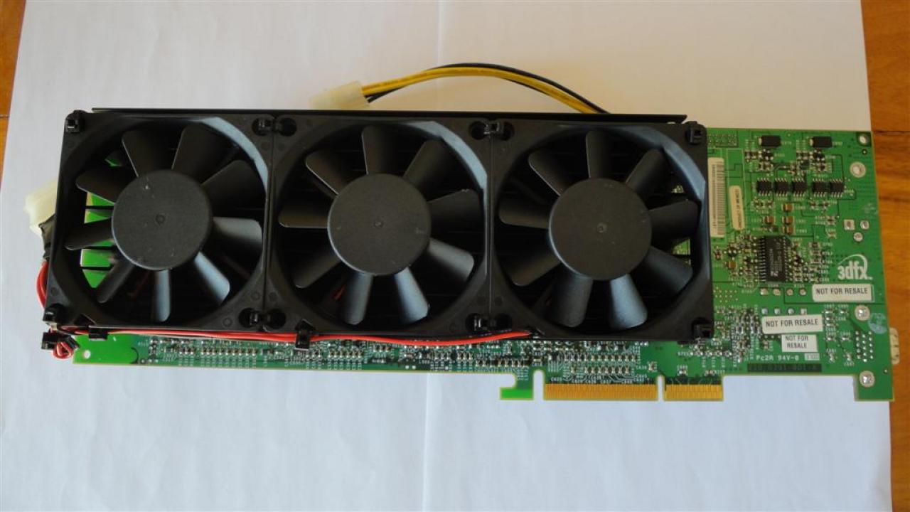 [17/01/2012] 3dfx Vodoo 5 6000 auf 200 MHz: Bastler bringt nie erschienen Klassiker mit Core i7-2600K ans Limit (13)