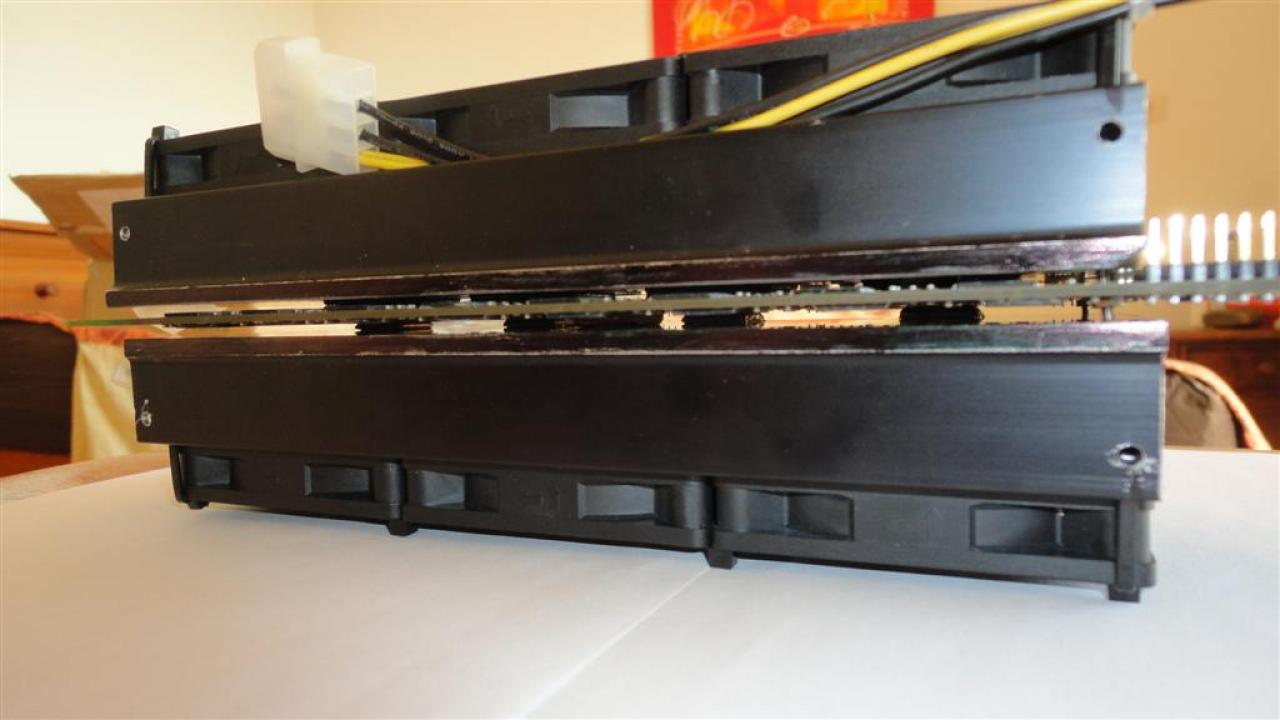 [17/01/2012] 3dfx Vodoo 5 6000 auf 200 MHz: Bastler bringt nie erschienen Klassiker mit Core i7-2600K ans Limit (11)
