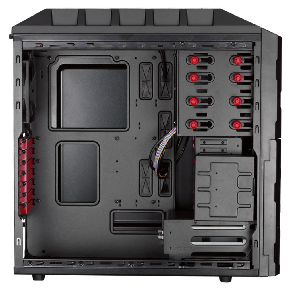 [25/01/2012] Xilence bringt Black Hornet-Miditower für rund 90 Euro heraus. (2)