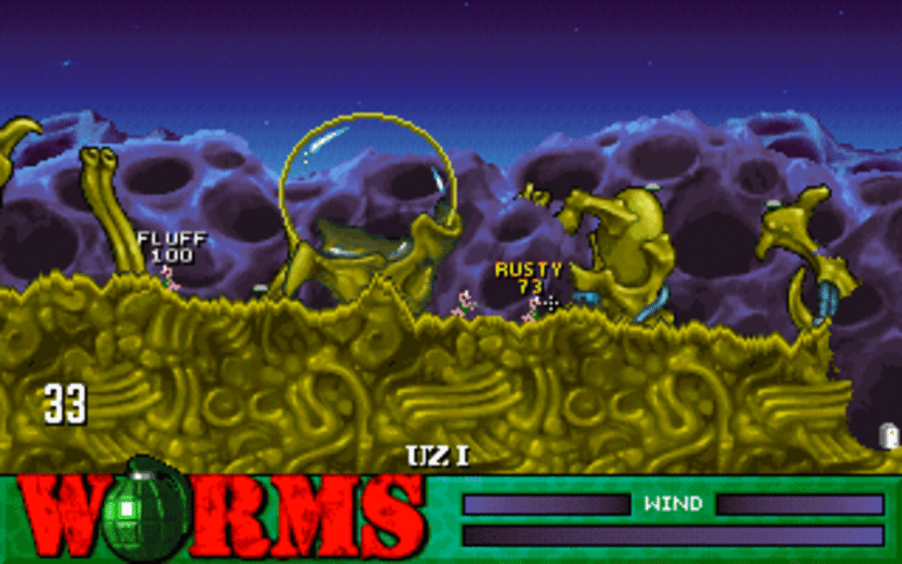 [11/02/2012] Worms (1995): Die erste Schlacht zwischen den verrückten Würmern wurde bereits 1995 ausgetragen. Mit Bazooka, Shotgun und heiliger Granate bewaffnet musste das feindliche Team ausgeschaltet werden. Seine ganze Klasse spielte Worms dabei vor allem im Multiplayer aus, wenn die Würmer eines Freundes der Explosion zum Opfer fielen.