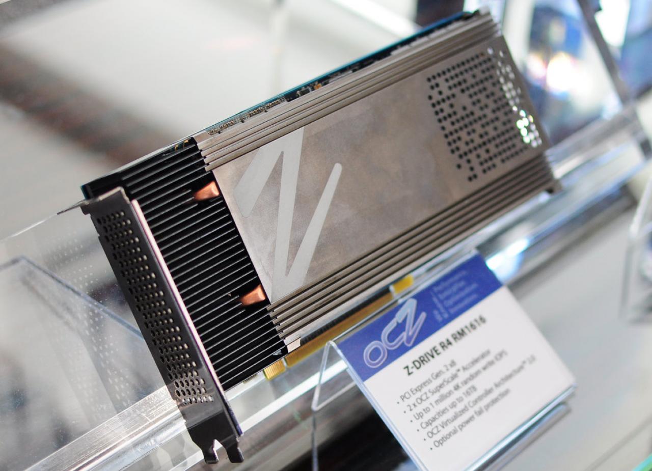 [09/02/2012] Genug Flash und viele Controller brauchen Kühlung: Die wohl erste SSD mit Heatpipe: OCZ Z-Drive R4 (bis zu 16TB)