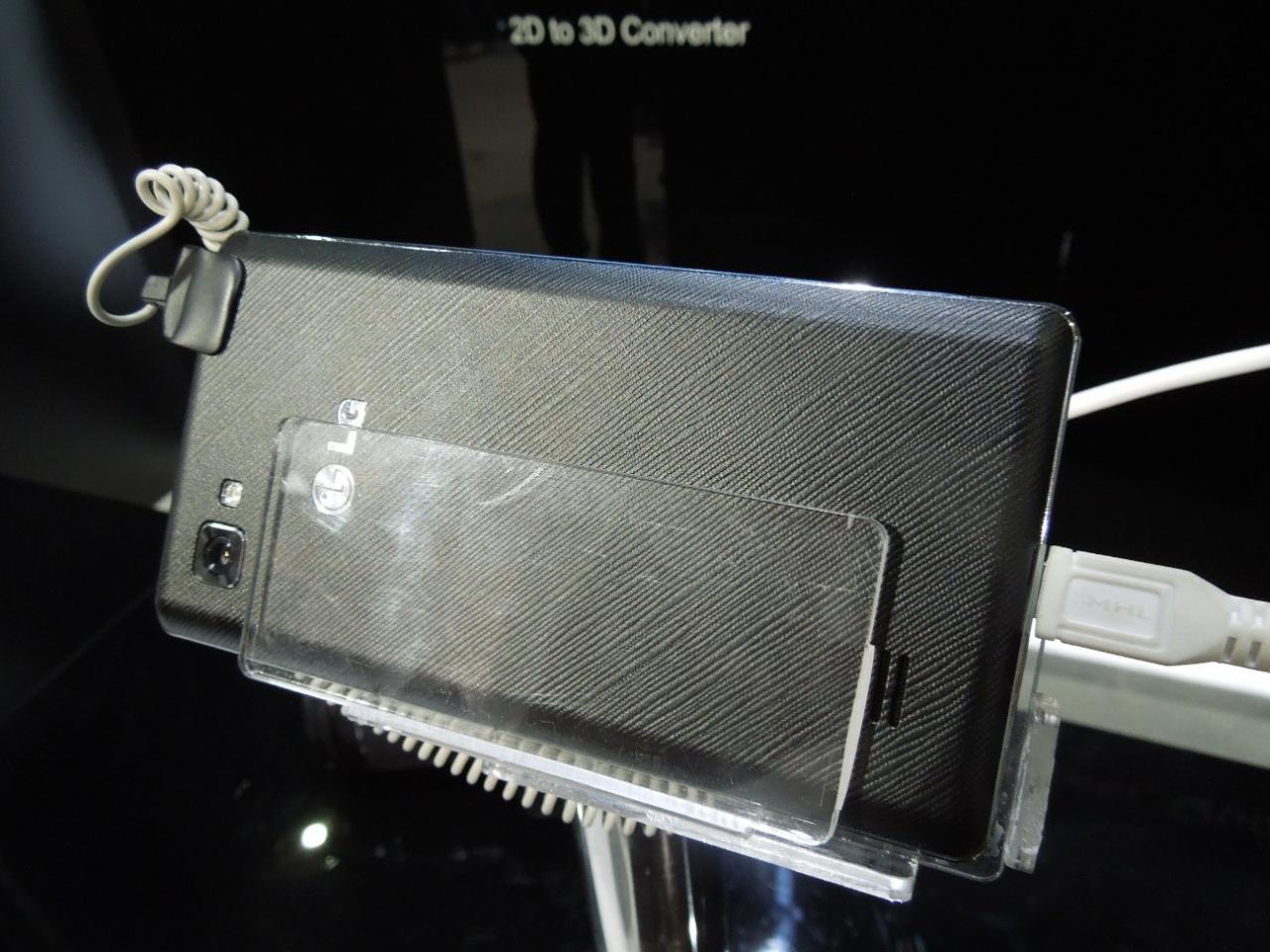 [28/02/2012] LG Optimus 4X HD - Tegra-3-Smartphone im Hands-on-Test (21)