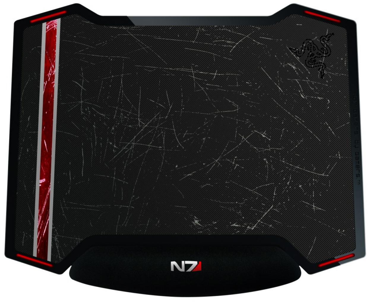 [17/02/2012] Mass Effect 3 Razer Vespula Dual Sided Gaming Mouse Mat 2