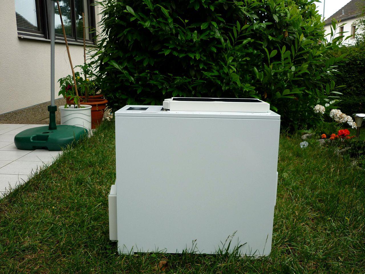 [03/02/2012] Wakü-Casemod: Blaues Leuchten aus dem Cooler Master CM 690 II (40)