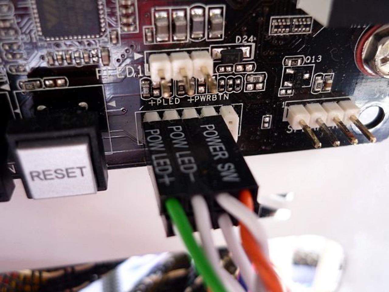 [03/02/2012] Wakü-Casemod: Blaues Leuchten aus dem Cooler Master CM 690 II (93)