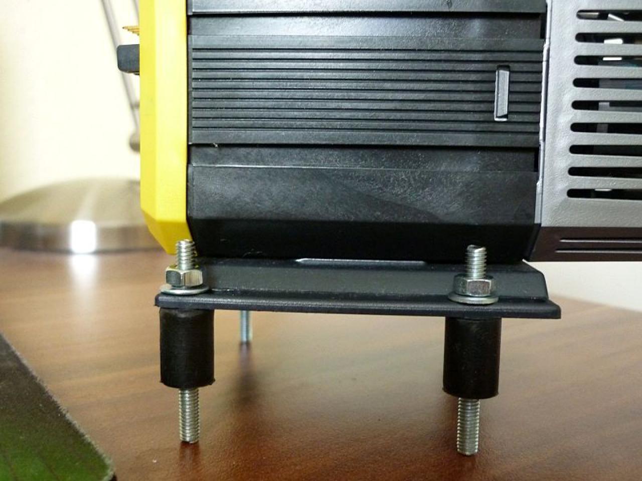 [03/02/2012] Wakü-Casemod: Blaues Leuchten aus dem Cooler Master CM 690 II (183)