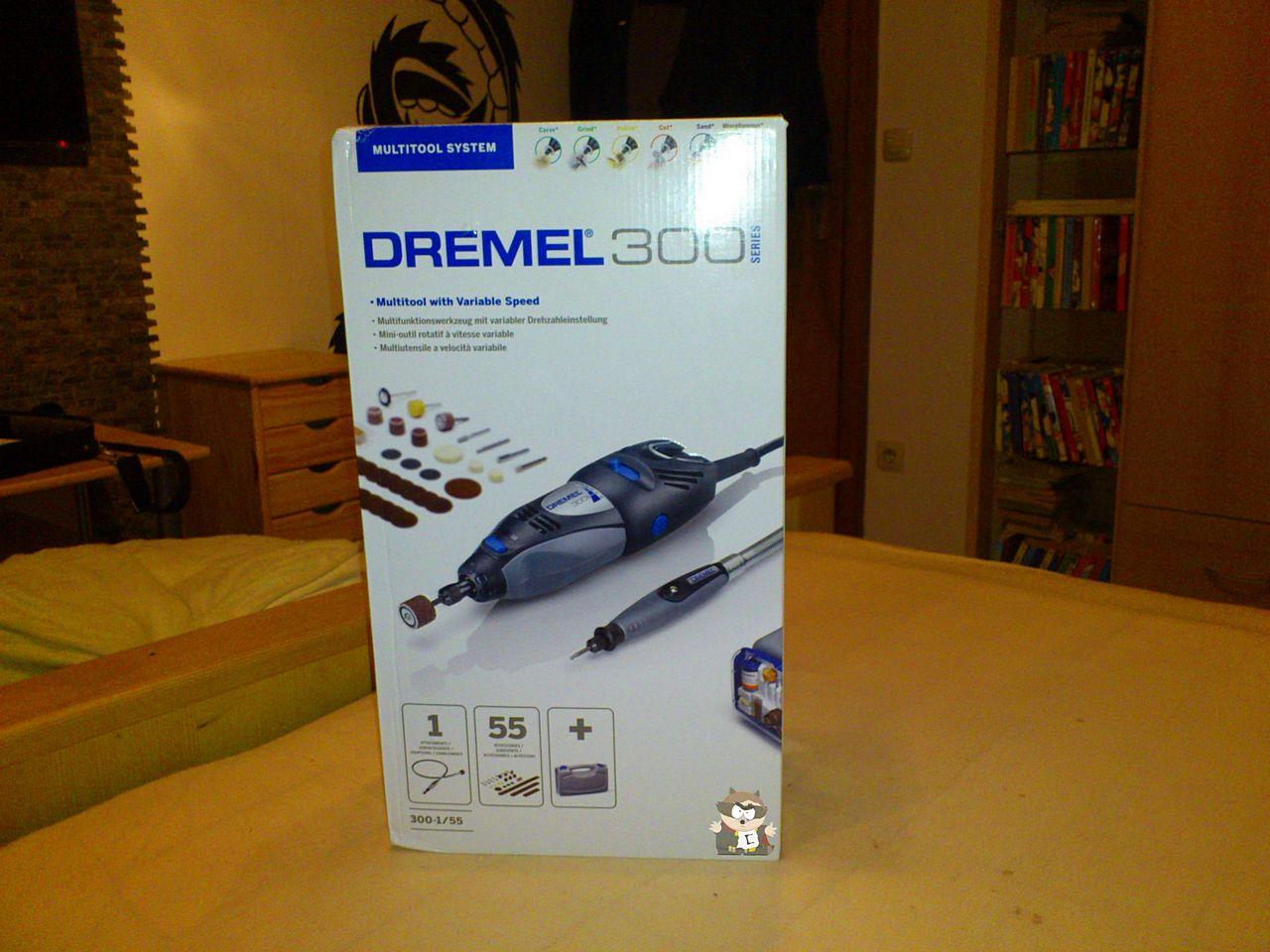 [16/02/2012] Fast and Furious: Raven-2-Casemod mit Carbonelementen und blauer Beleuchtung (4)