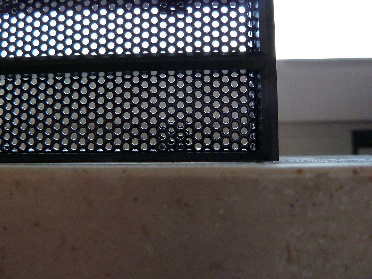 [17/02/2012] Schicke Lancool-K58-Casemod: Silber-schwarze Mainboard-Abdeckung, Kühler-Mod und mehr (7)