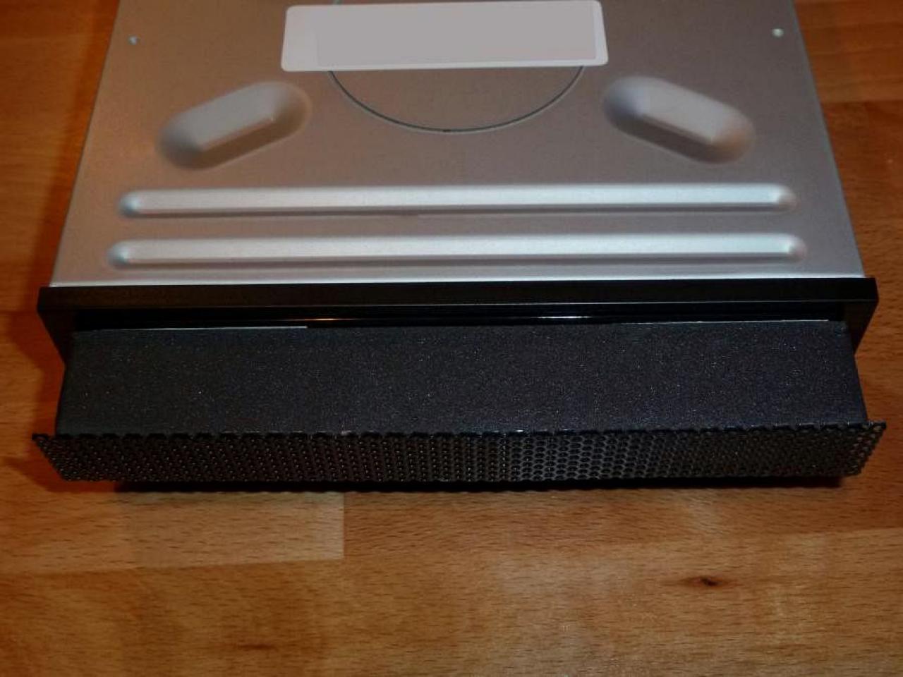 [17/02/2012] Schicke Lancool-K58-Casemod: Silber-schwarze Mainboard-Abdeckung, Kühler-Mod und mehr (66)