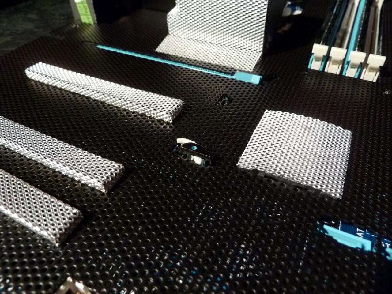 [17/02/2012] Schicke Lancool-K58-Casemod: Silber-schwarze Mainboard-Abdeckung, Kühler-Mod und mehr (79)