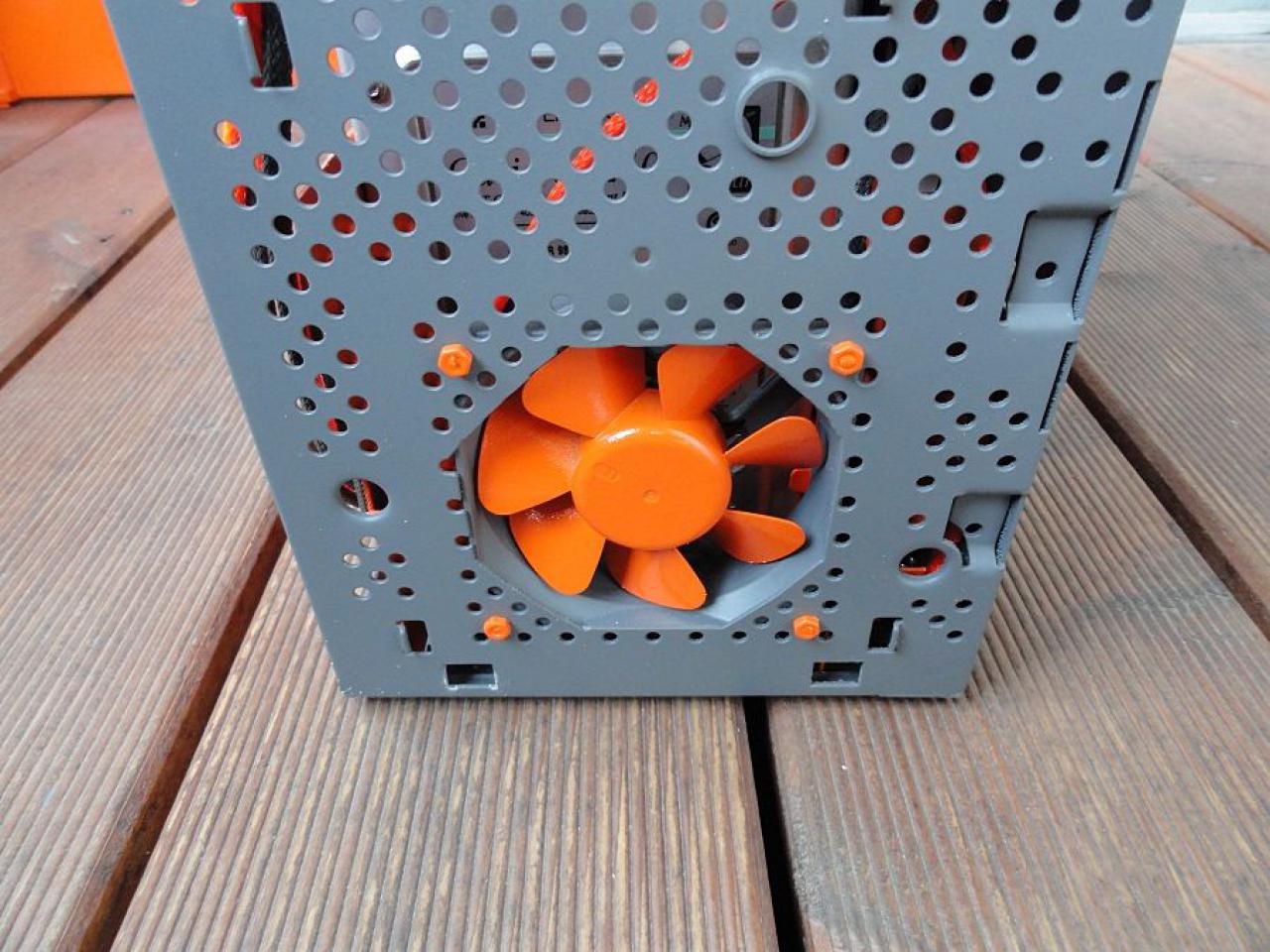 [13/02/2012] Update: Casemod-Projekt abgeschlossen (23)