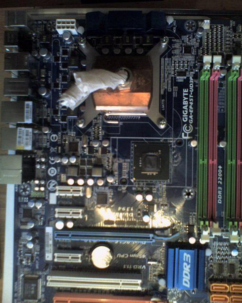 [17/02/2012] Das Franken-Case: Erstaunlicher 0-dB-Wakü-PC mit Passivkühlung im Eigenbau (25)