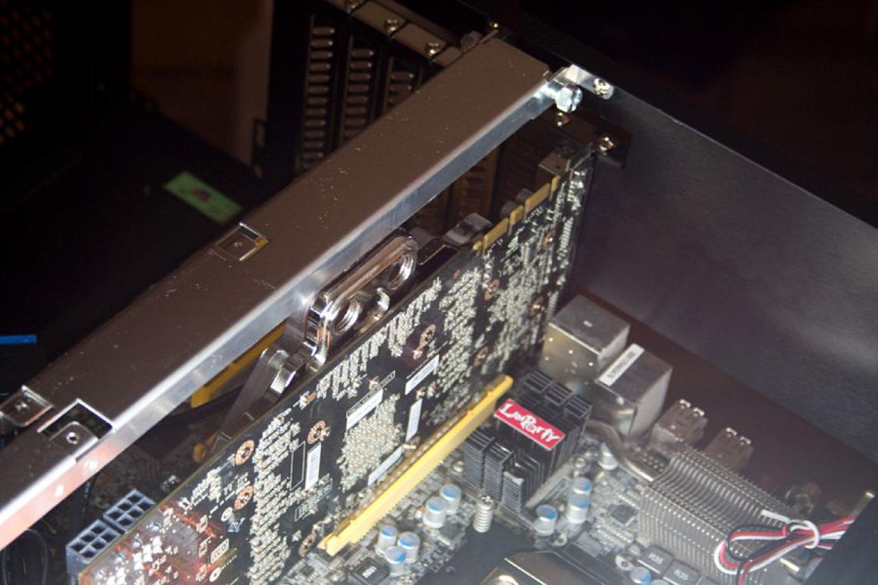 [03/02/2012] Ein Hifi-HTPC entsteht: Lian Li trifft auf Marantz (12)