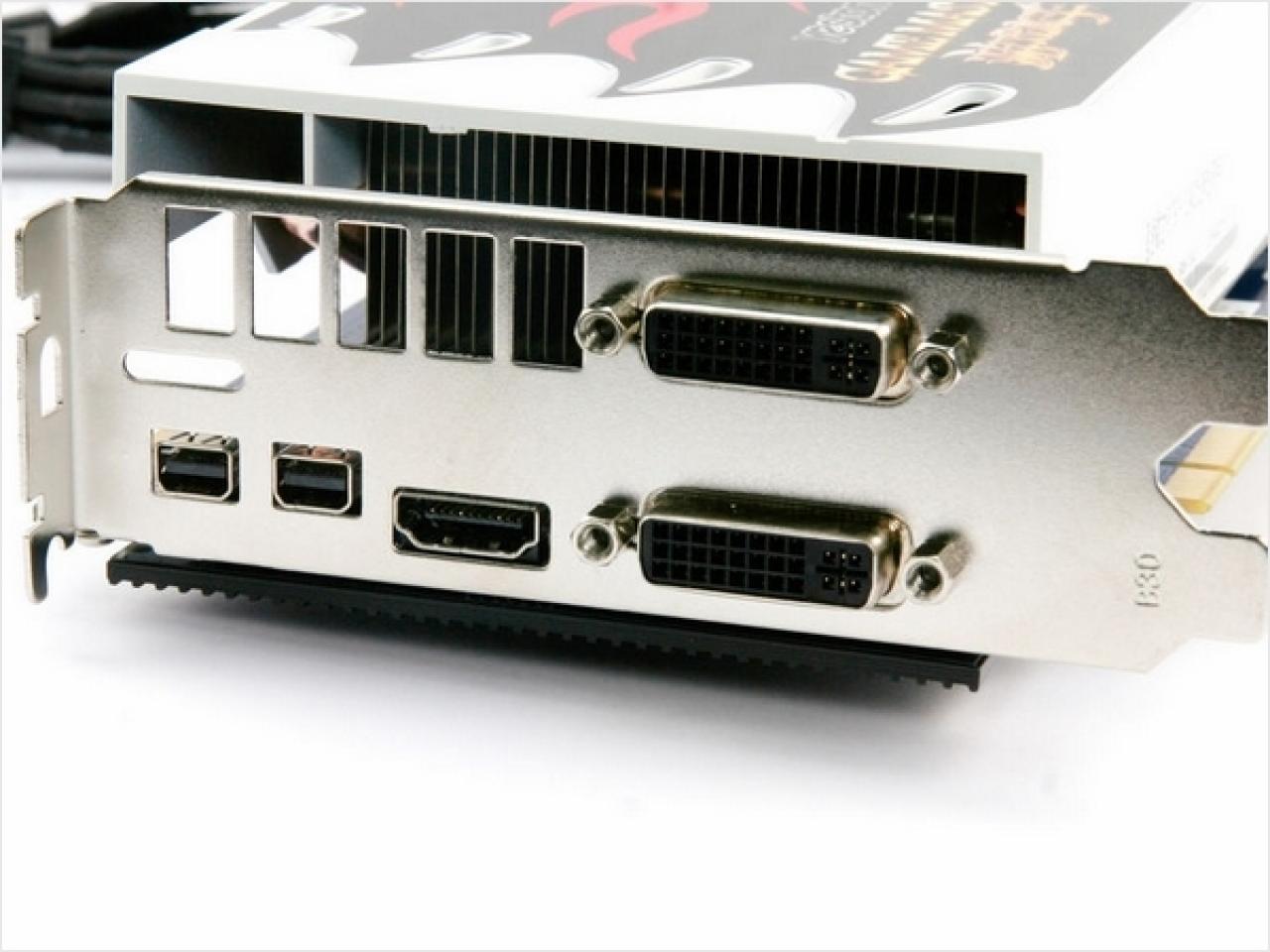 [21/02/2012] Yeston R6870 Game Master: HD 6870 für Übertakter enthüllt (3)