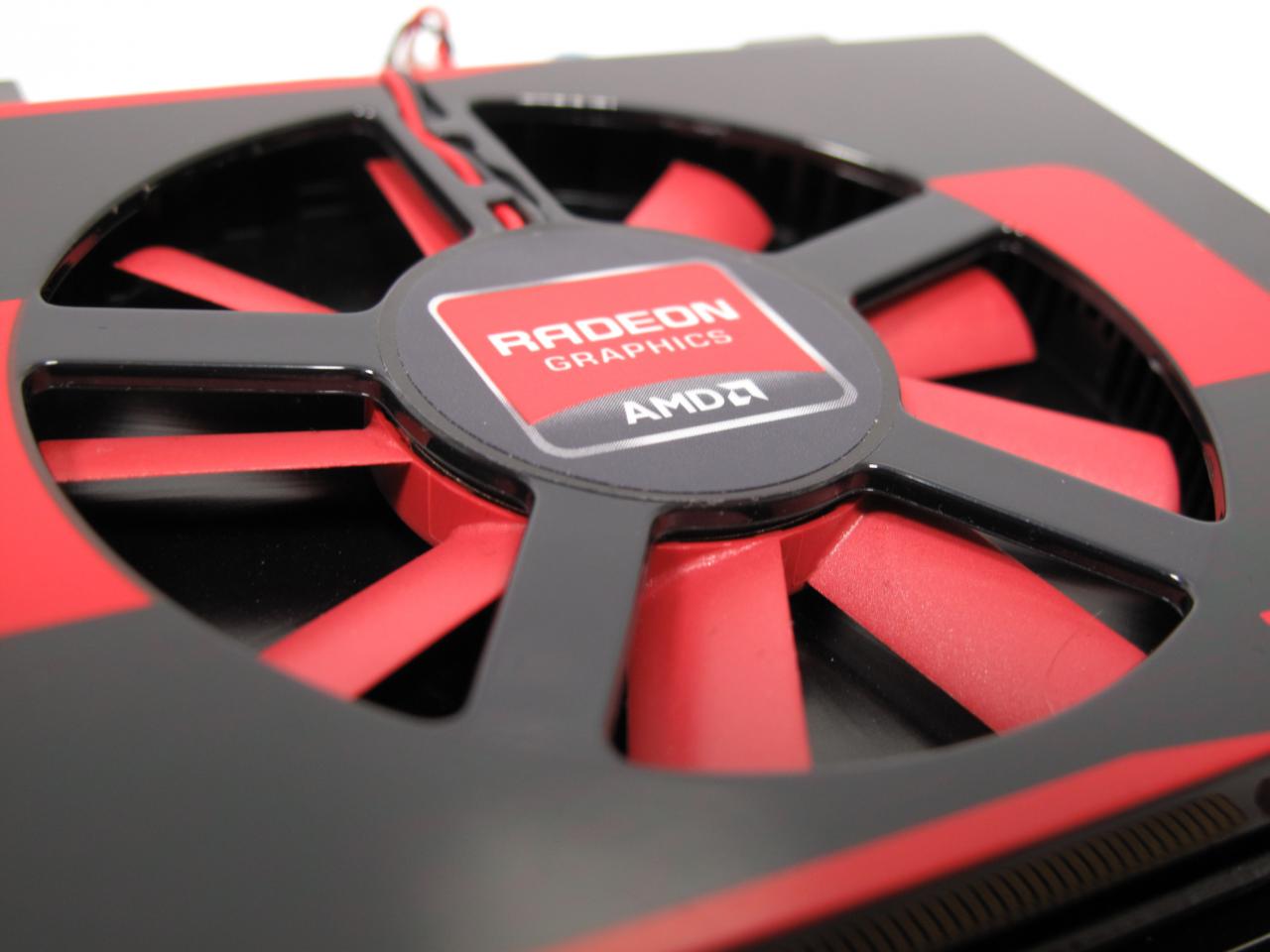 [14/02/2012] Die Radeon HD 7750 war das kleinere der beiden neuen Modelle und kam ohne Stromanschluss und ohne zweiten Steckplatz aus.