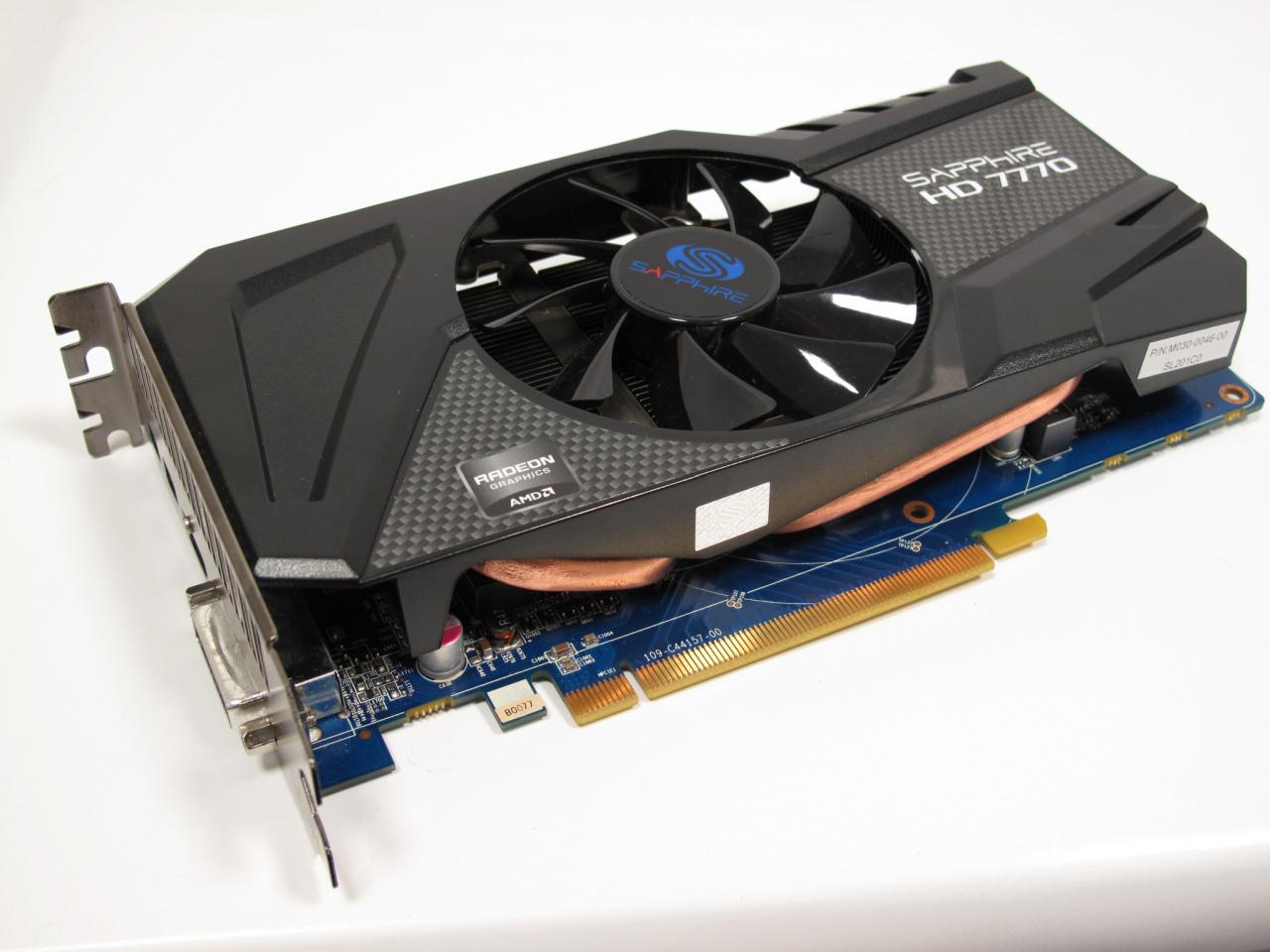 [14/02/2012] Sapphire Radeon HD 7770 OC: Dank 1.150/2.500 MHz ab Werk kämpft sie mit der XFX R7770 Black Edition Suoer Overclocked 1120M (1.120//2.600 MHz) um den Titel der schnellsten HD 7770.