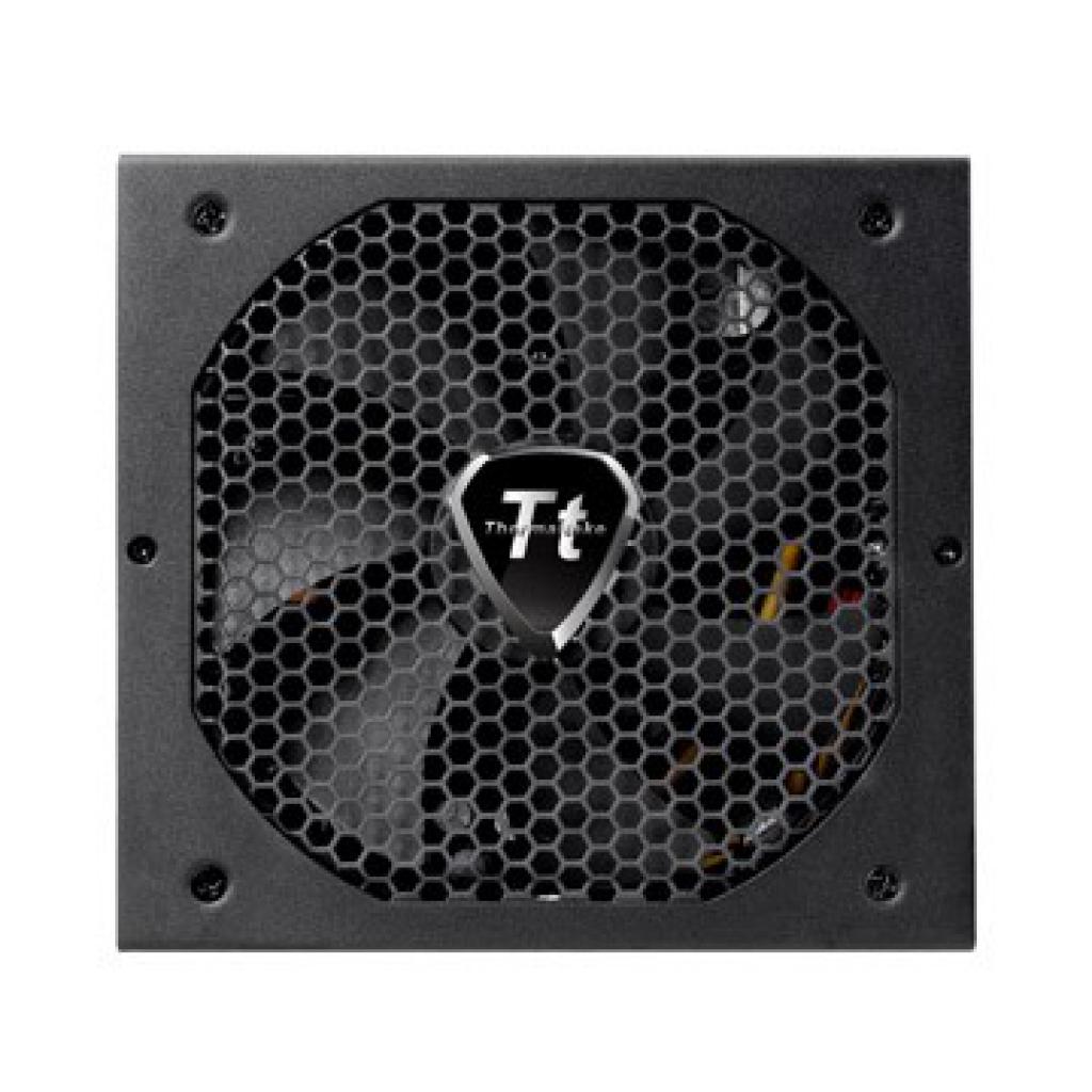 [06/02/2012] Thermaltake erweitert seine Netzteil-Serien Toughpower und Smart (11)
