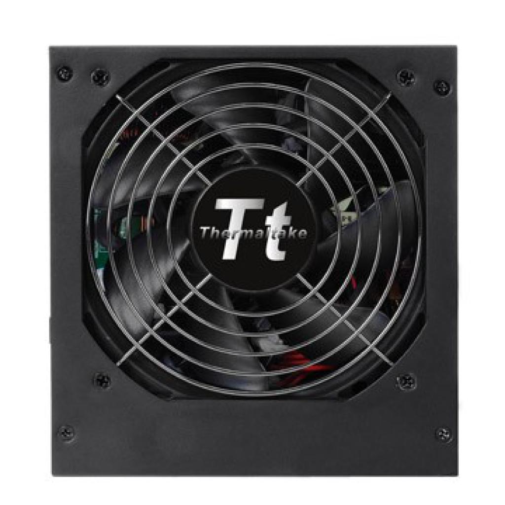 [06/02/2012] Thermaltake erweitert seine Netzteil-Serien Toughpower und Smart (21)