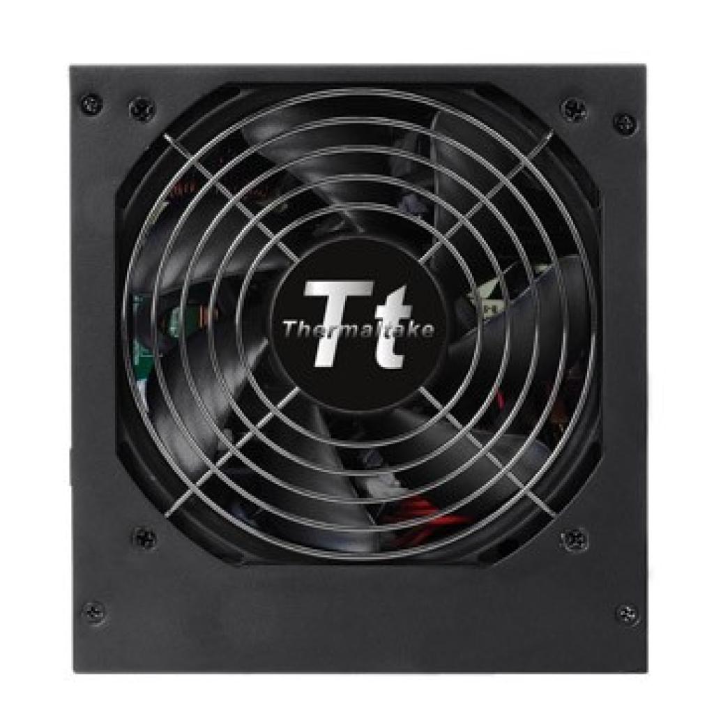 [06/02/2012] Thermaltake erweitert seine Netzteil-Serien Toughpower und Smart (35)